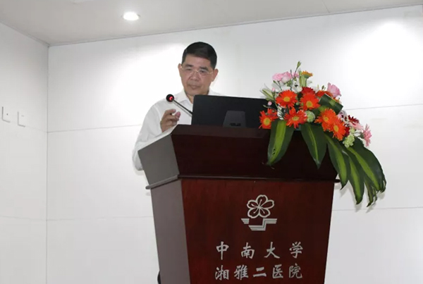 刘伟民(mín)教授.jpg 刘伟民(mín)教授.jpg