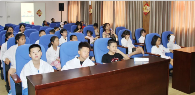 QQ截图20180821102659.png QQ截图20180821102659.png